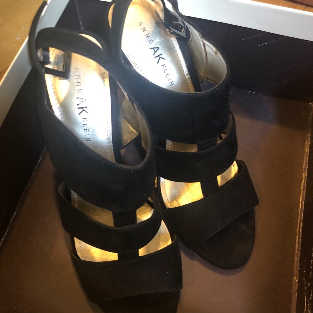Anne Klein heels